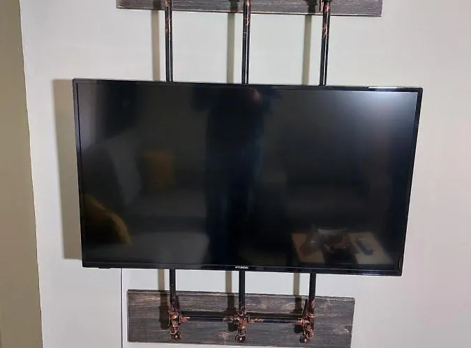 Tafa Ap3 * 地拉那