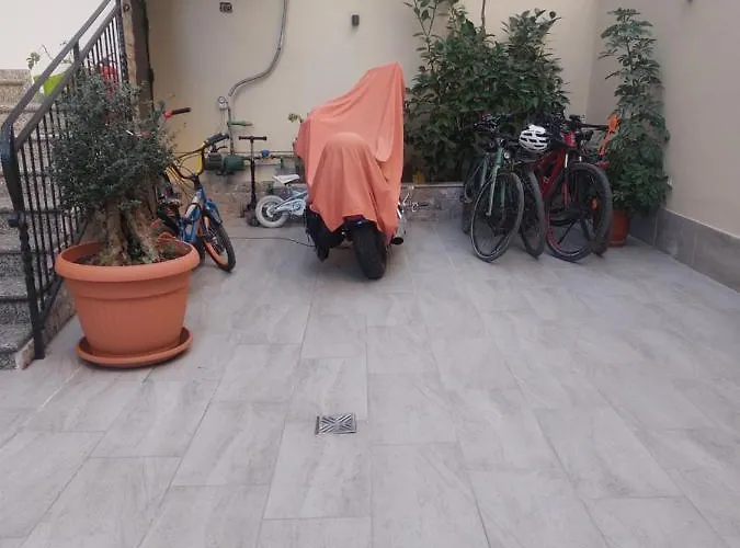 Tafa Ap3 * 地拉那