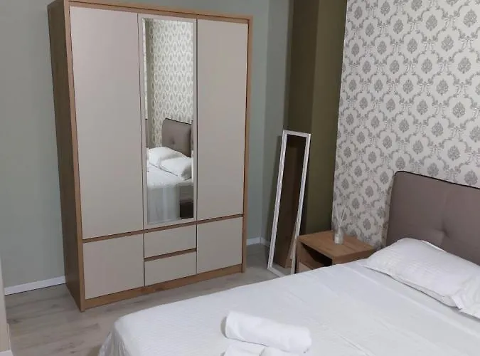 Tafa Ap3 * 地拉那